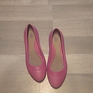 NEW Crocs Iconic Comfort Brooklyn Flats Pink Size 10 Women